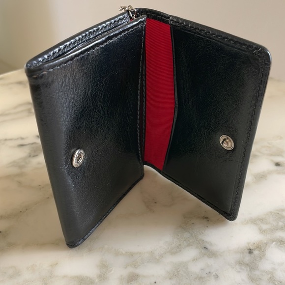 HOBO Leather Card Holder Wallet. Size: 3" x 4.25" - Picture 2 of 6